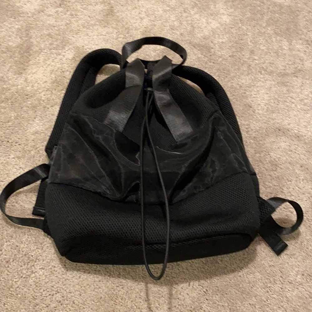 Shade & Shore Black mesh/sheer backpack
